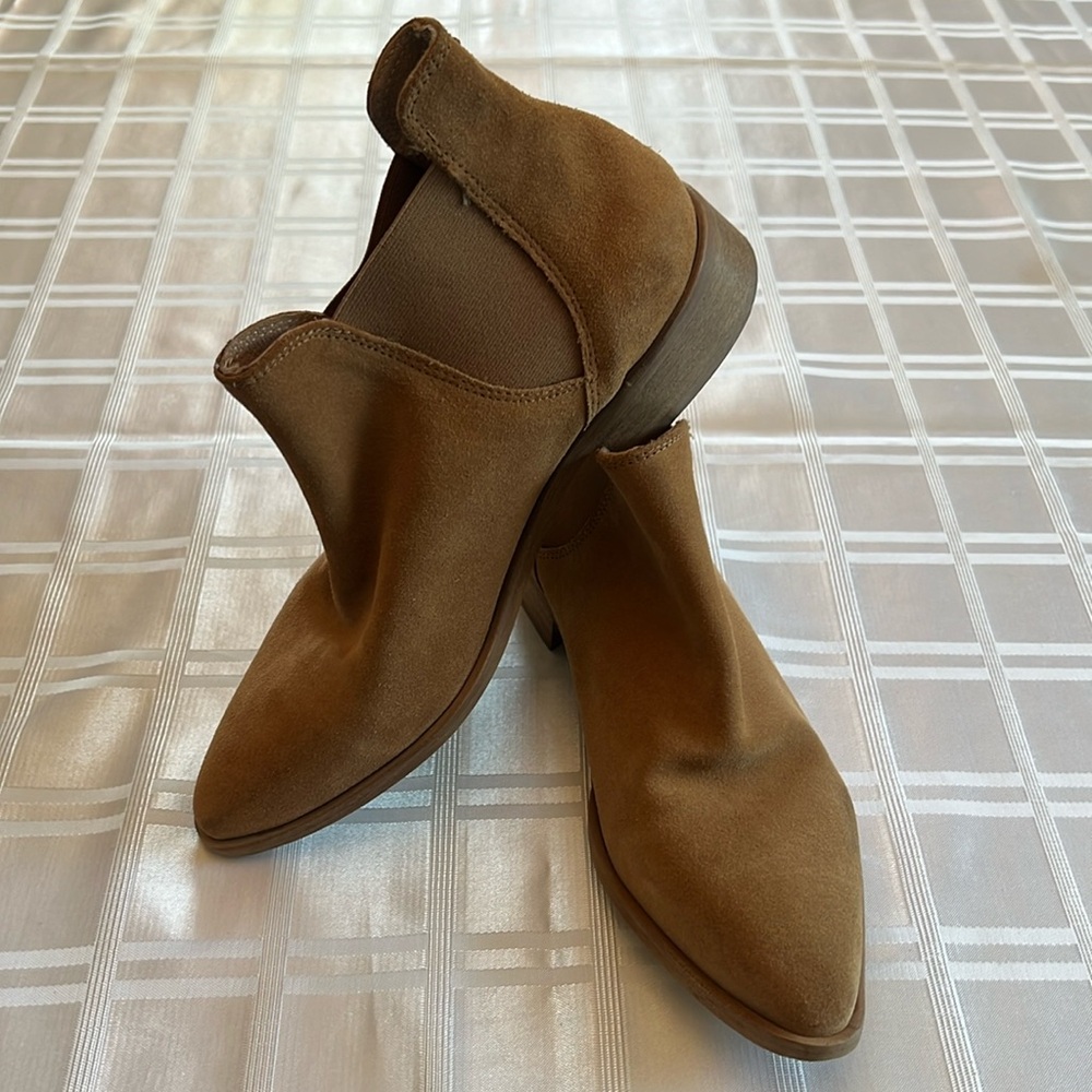 Lamica leather booties